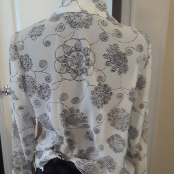 BEAUTIFUL HABAND Blouse Size M - Picture 4 of 4